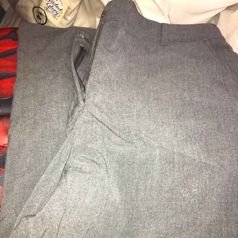 Gray dressy capris.
